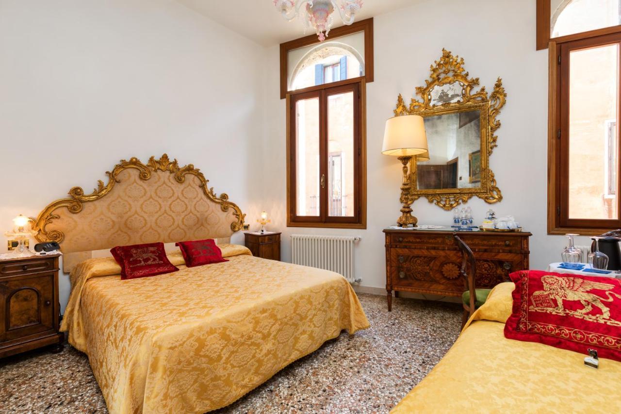 Pensión Luxury Venetian