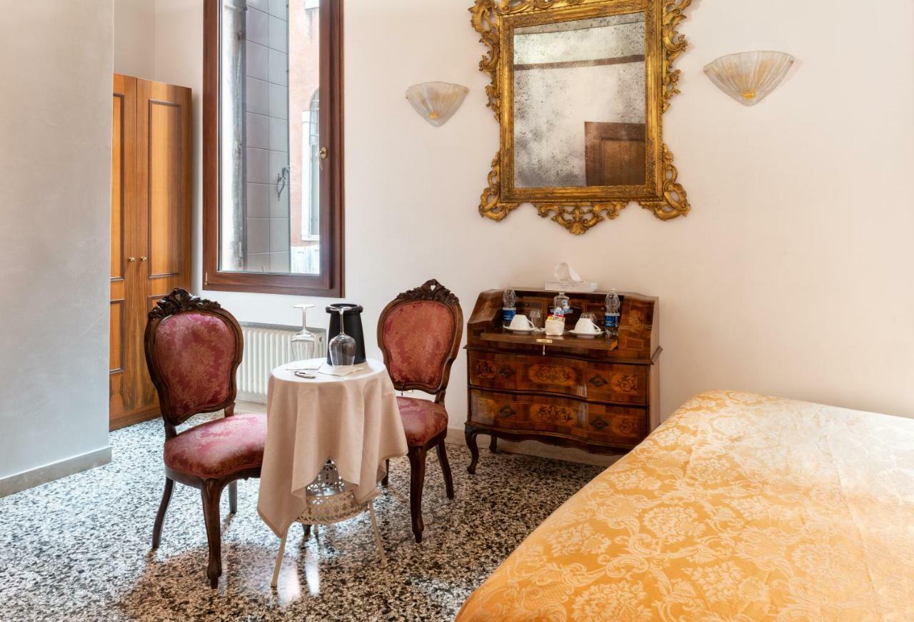 Luxury Venetian Venecia