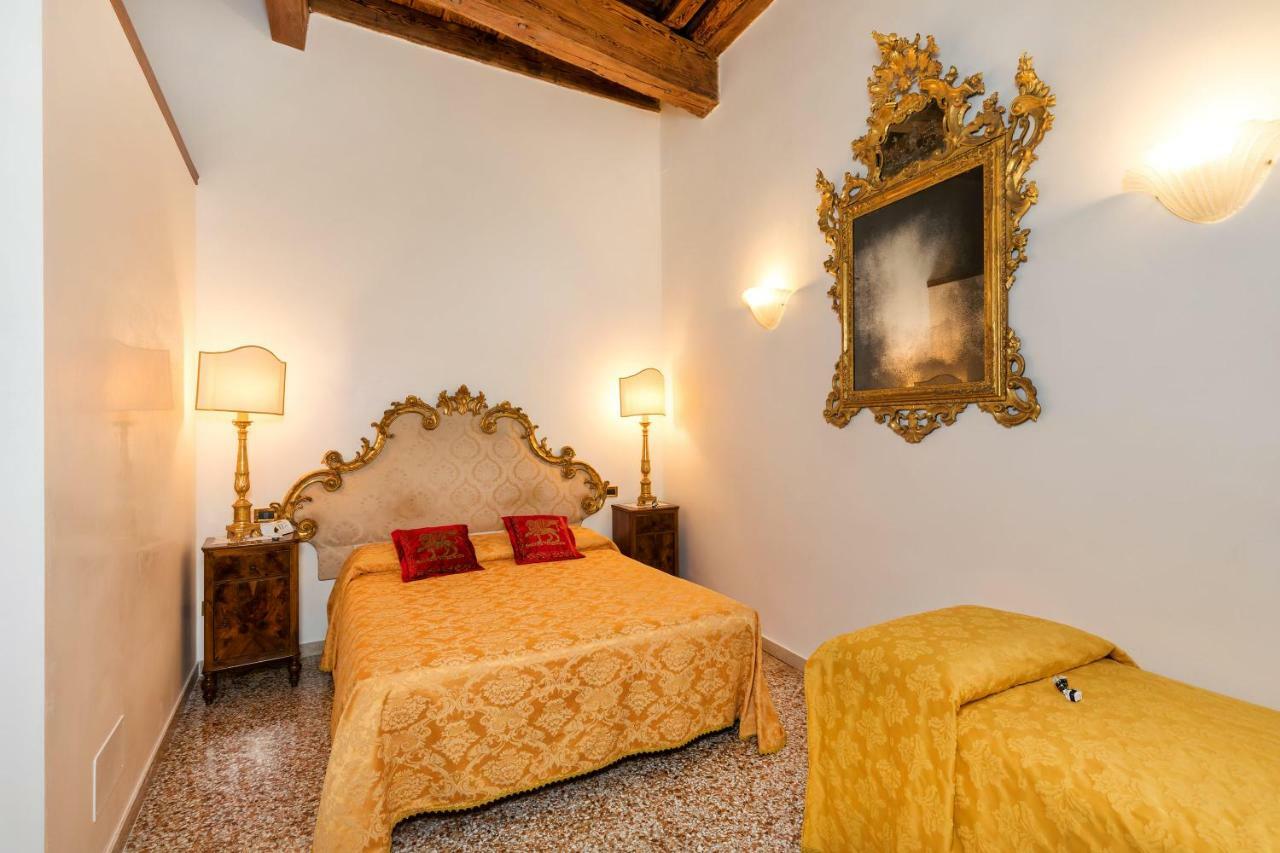 Luxury Venetian Pensión